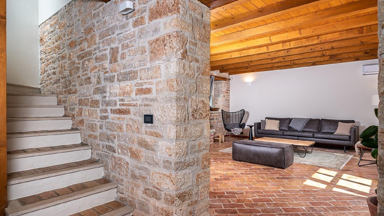 Photo of Livingroom in Rapavel