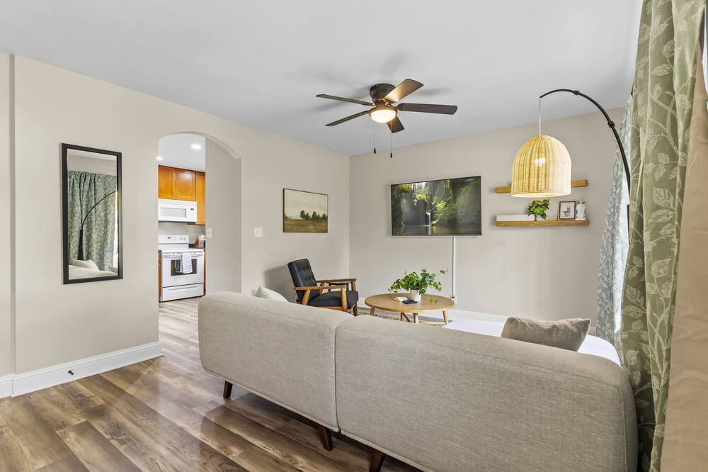 Photo of Livingroom in Twain