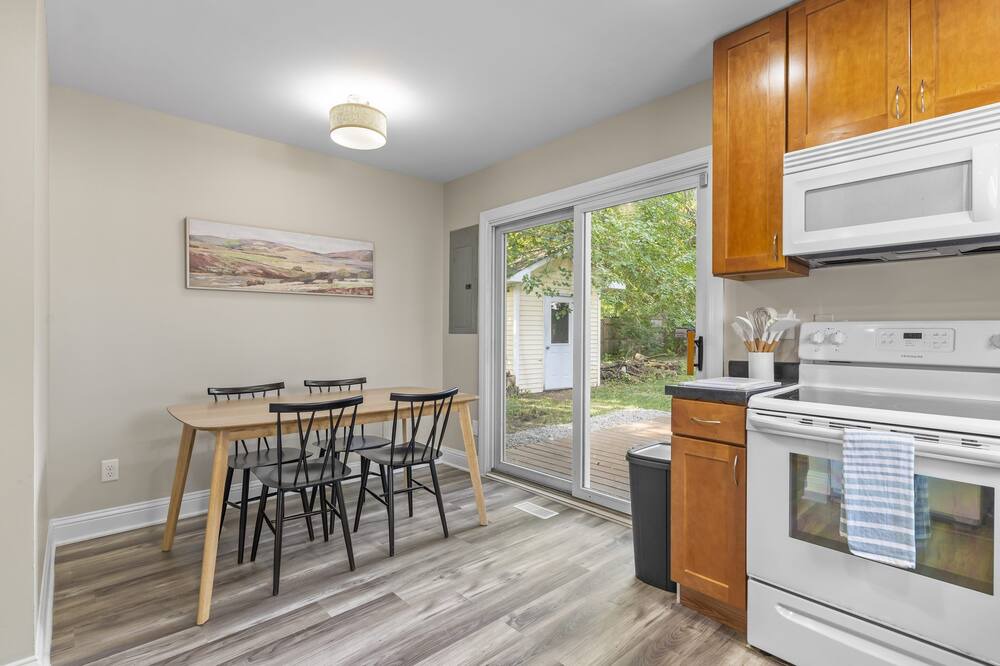 Photo of Kitchen in Twain