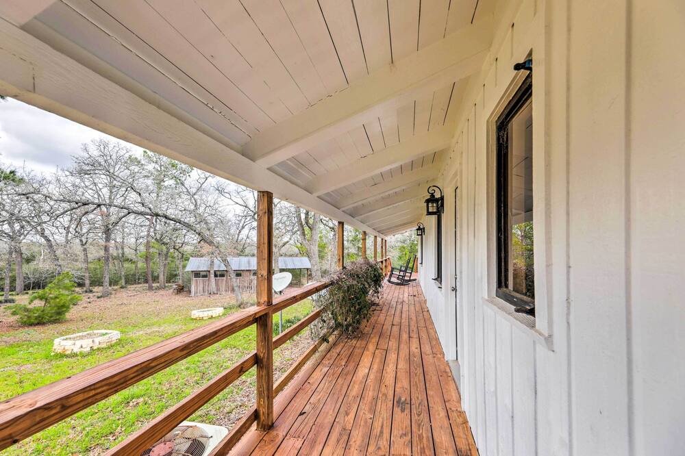 Photo of Outdoor in Smithville