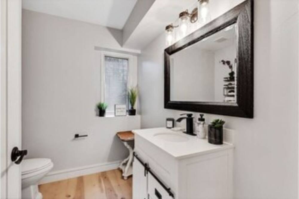 Photo of Bathroom in Tomball