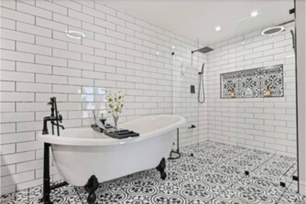 Photo of Bathroom in Tomball