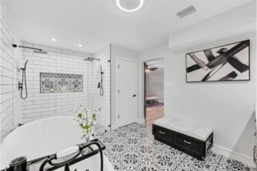 Photo of Bathroom in Tomball