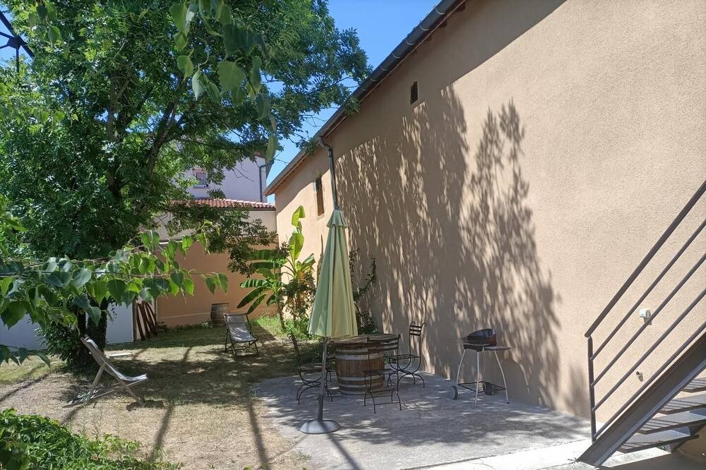 Photo of Patio Balcony in Orcet