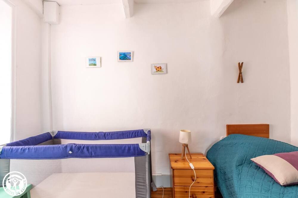 Photo of Bedroom in Chambon-sur-Lac