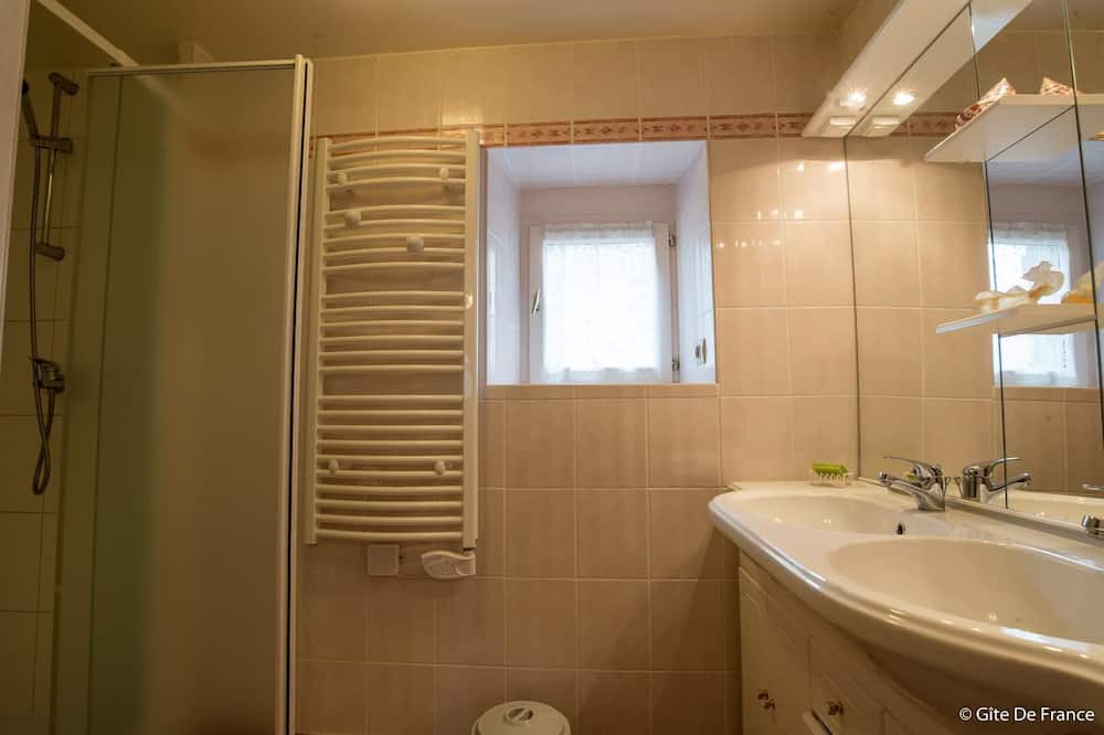 Photo of Bathroom in Champagnat-le-Jeune