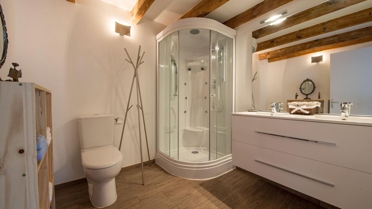 Photo of Bathroom in Issoire