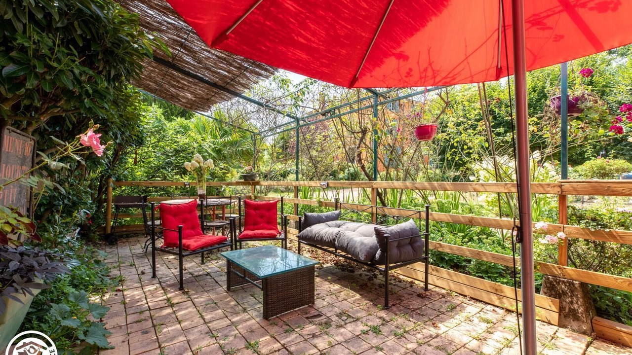 Photo of Patio Balcony in Maringues