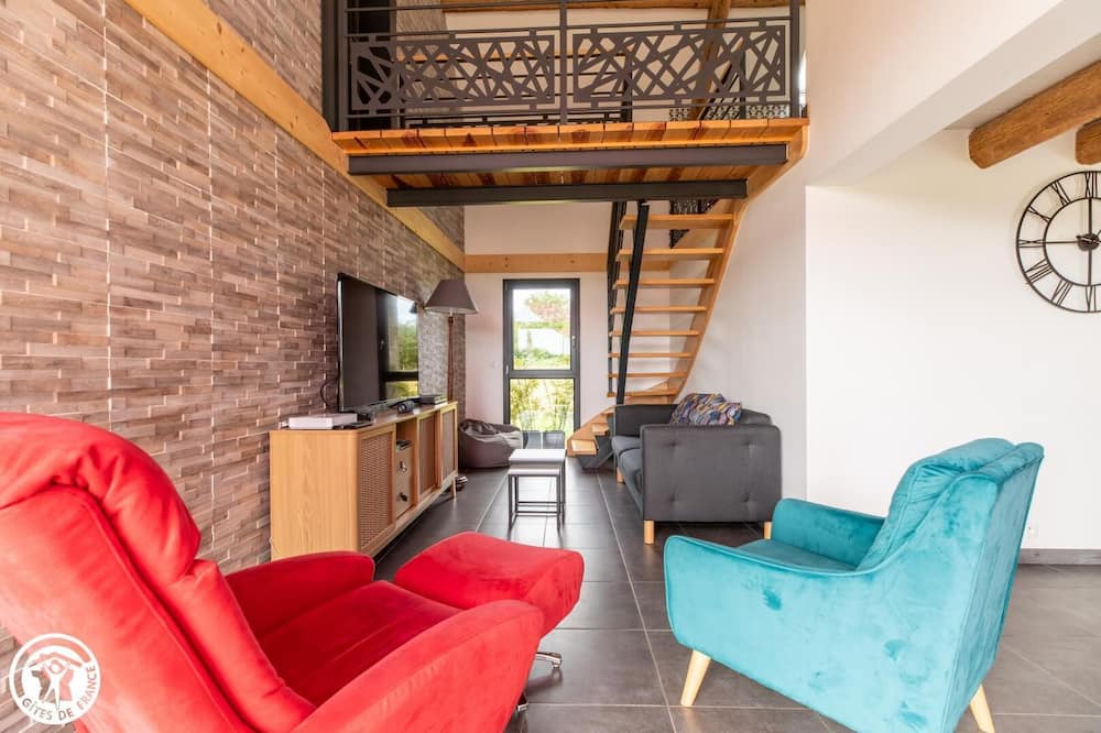 Photo of Livingroom in La Goutelle