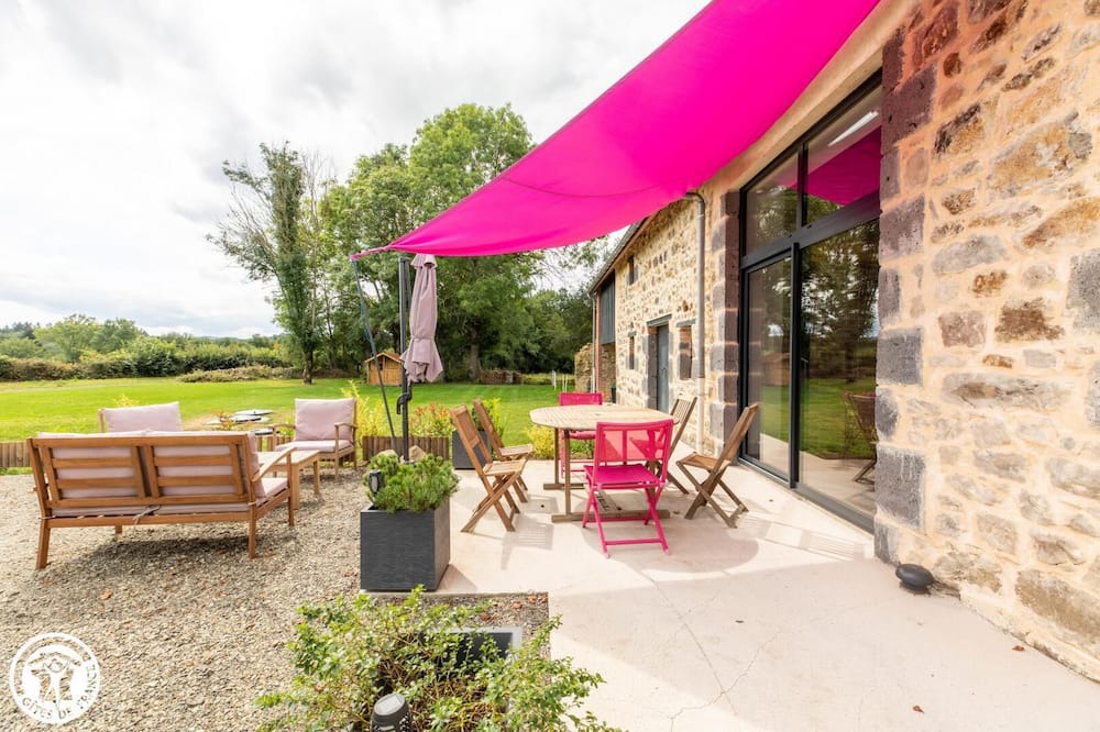 Photo of Outdoor in La Goutelle