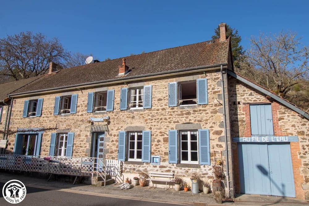 Photo of Outdoor in Miremont