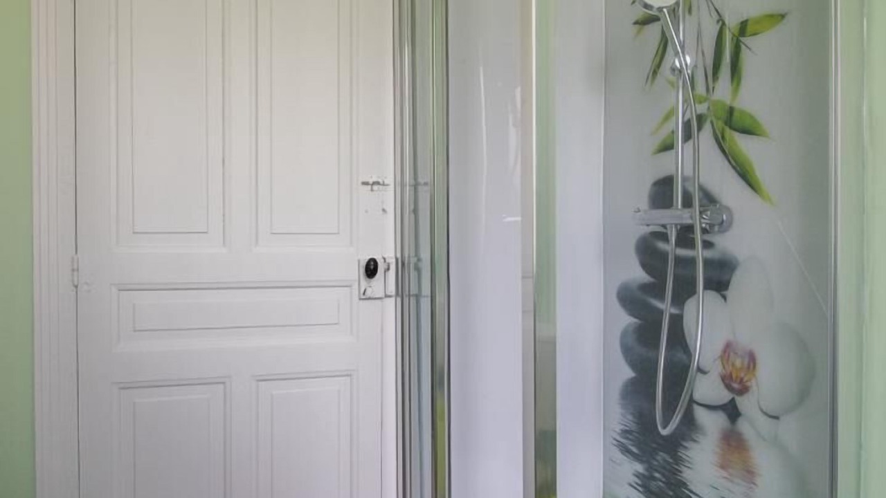 Photo of Others in Nebouzat