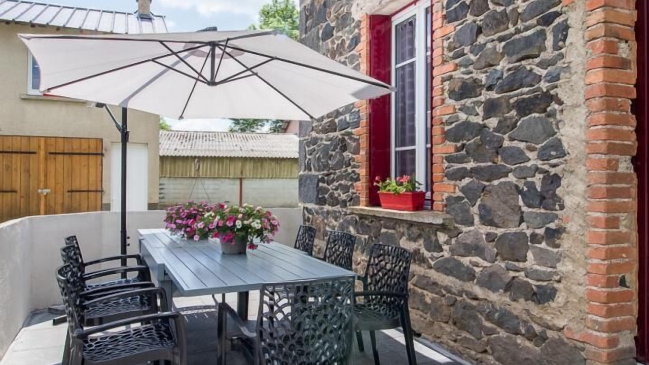 Photo of Outdoor in Nebouzat