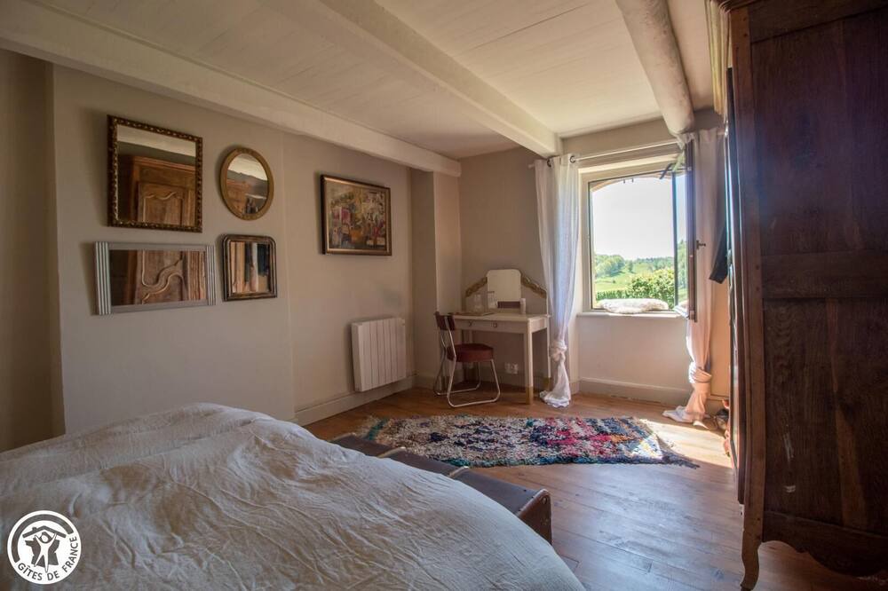 Photo of Bedroom in Egliseneuve-des-Liards