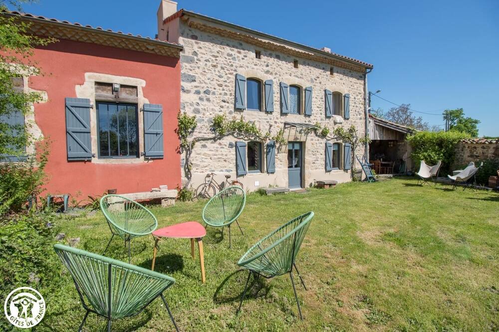 Photo of Outdoor in Egliseneuve-des-Liards