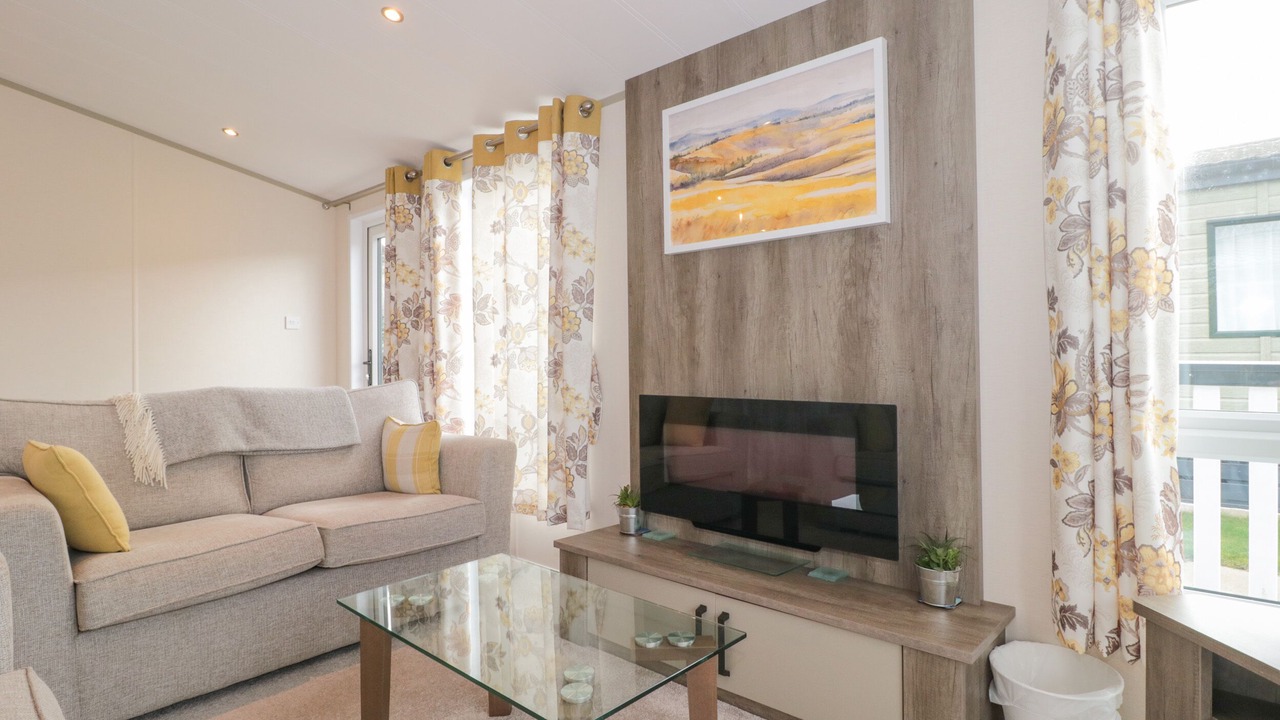 Photo of Livingroom in Milford on Sea