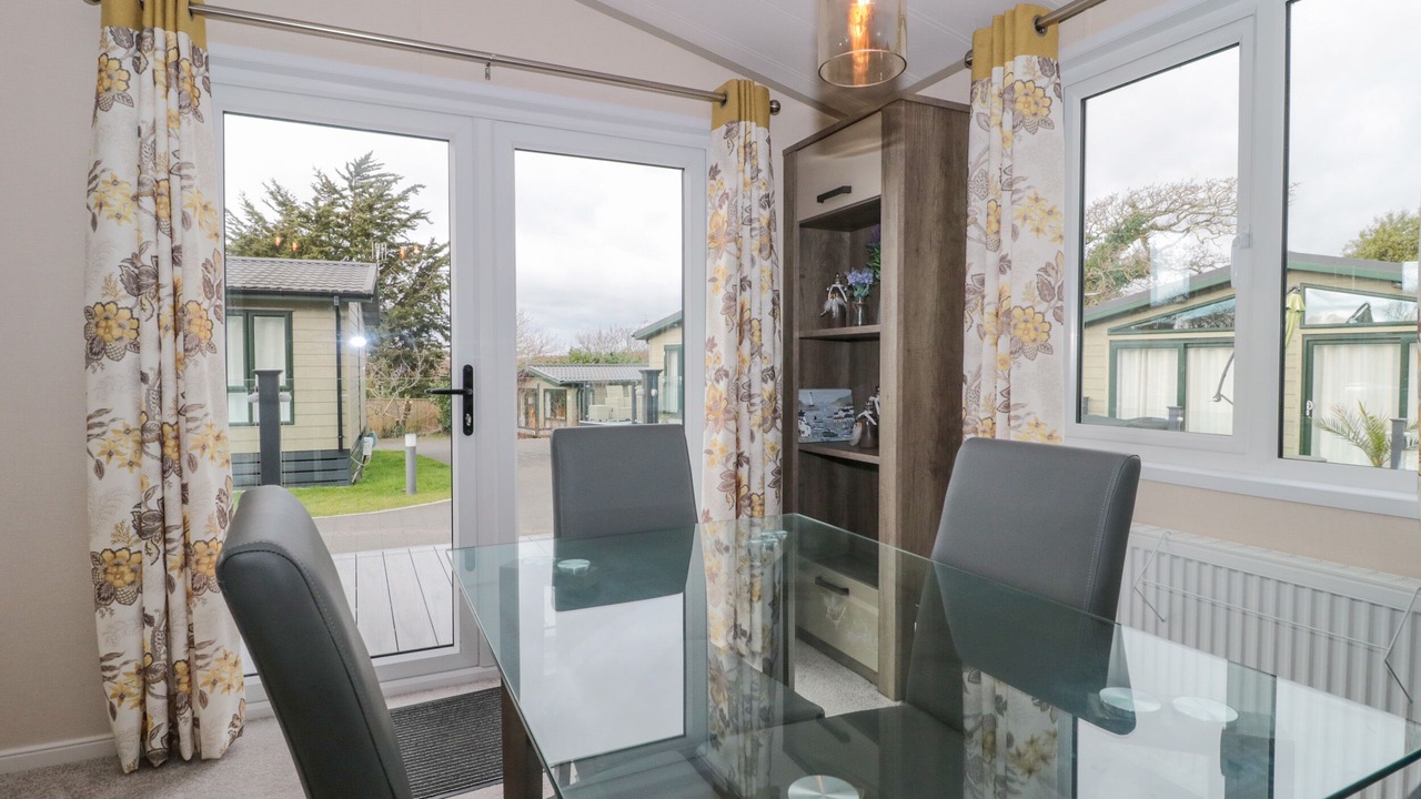 Photo of Others in Milford on Sea