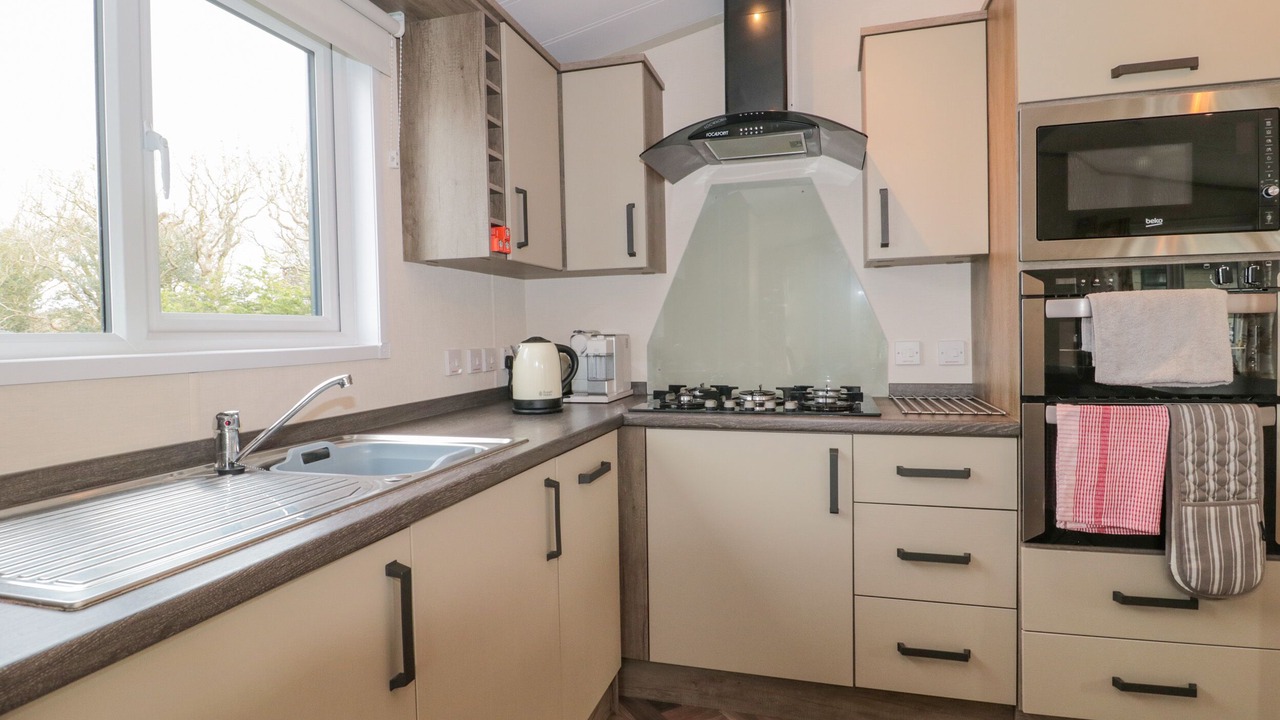 Photo of Others in Milford on Sea