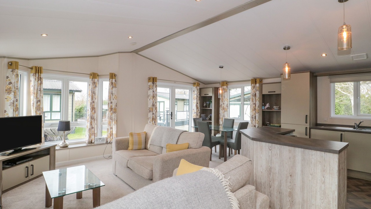 Photo of Livingroom in Milford on Sea