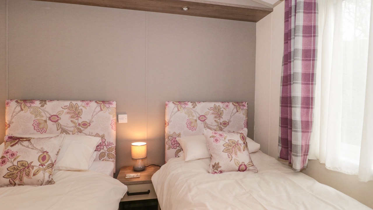 Photo of Others in Milford on Sea