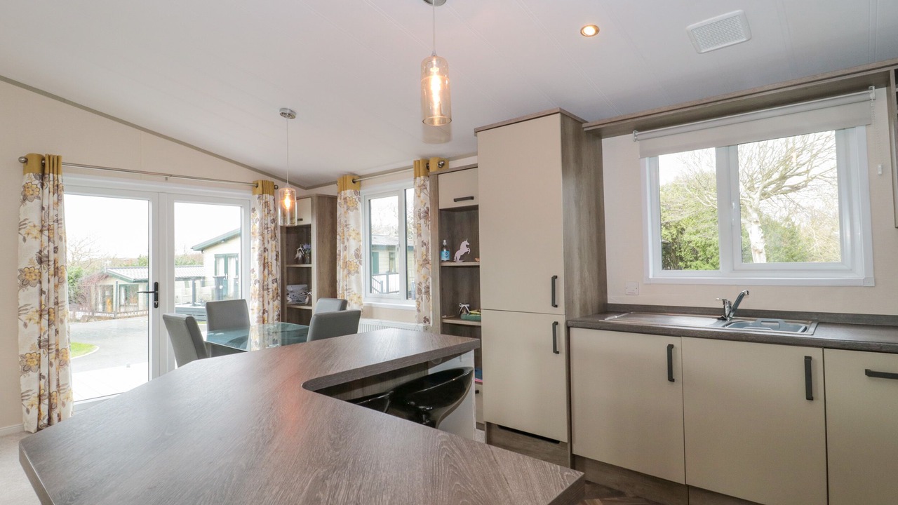 Photo of Others in Milford on Sea