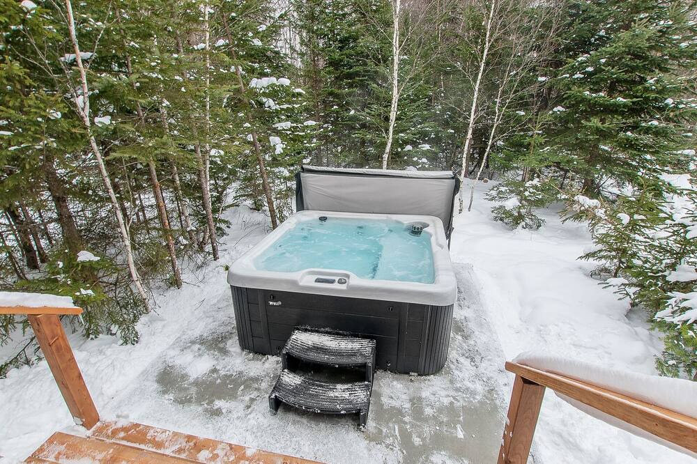 Photo of Outdoor in Notre-Dame-de-la-Merci