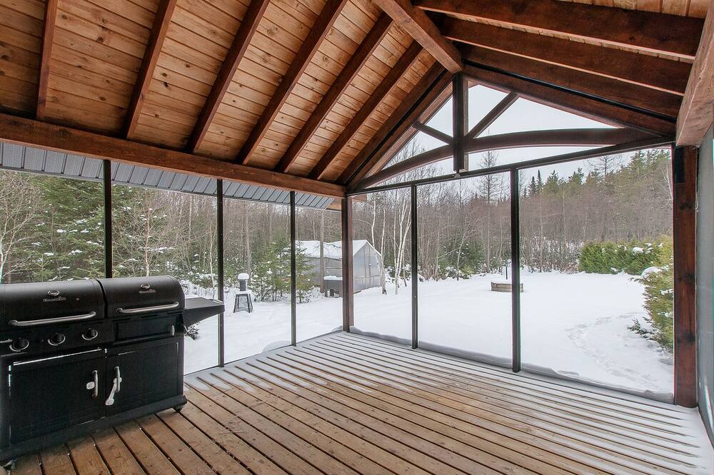 Photo of Outdoor in Notre-Dame-de-la-Merci