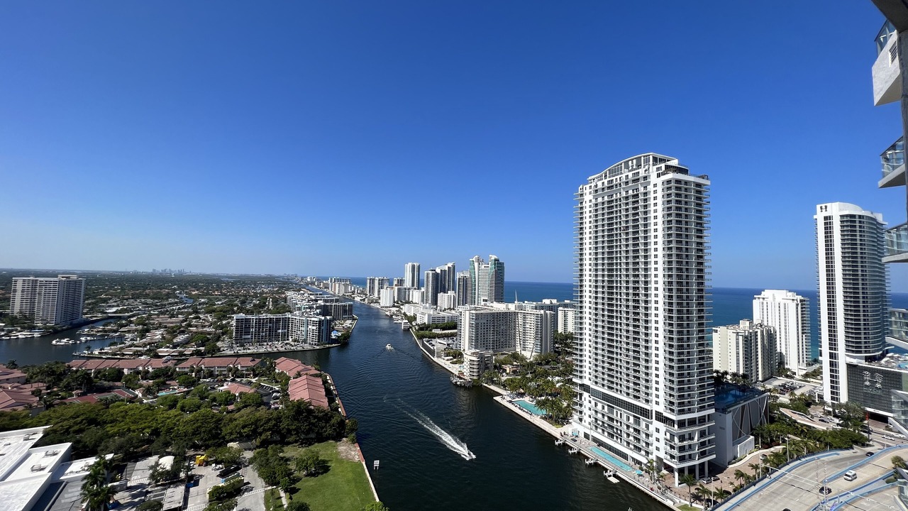 Photo of Patio Balcony in Hallandale Beach