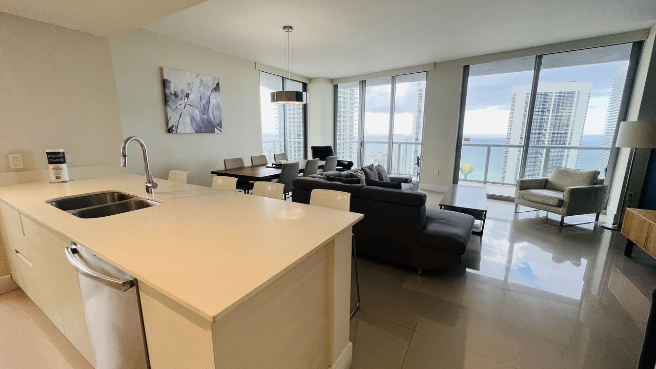 Photo of Kitchen in Hallandale Beach