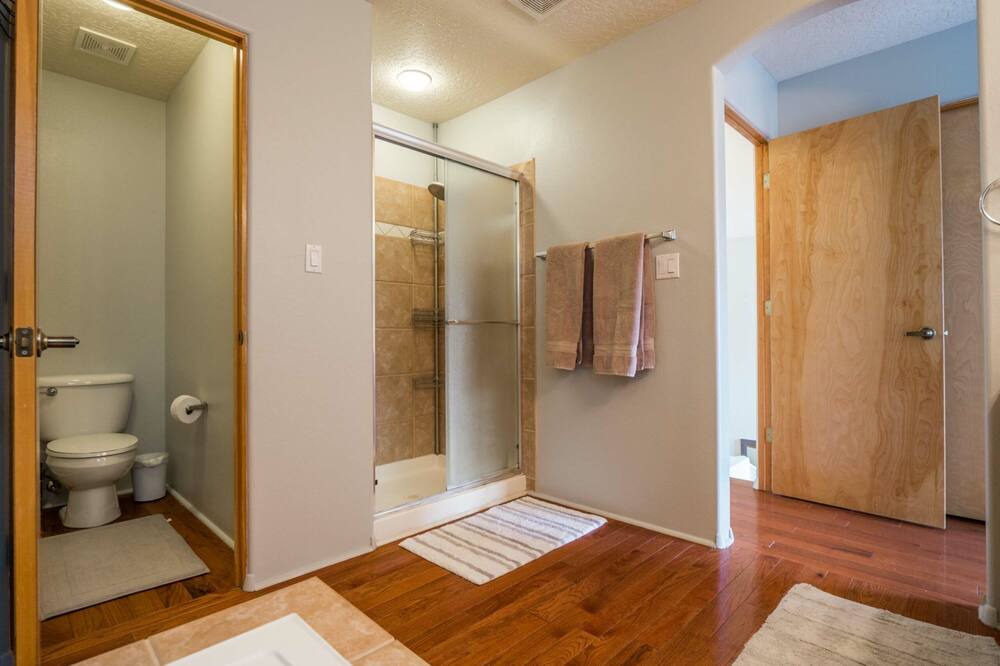 Photo of Bathroom in Taylor Ranch