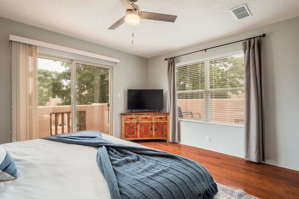 Photo of Bedroom in Taylor Ranch