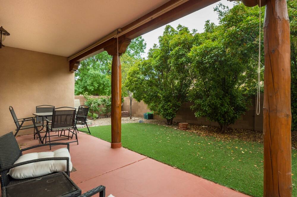Photo of Outdoor in Taylor Ranch