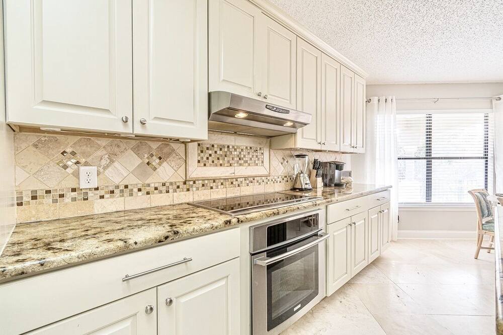 Photo of Kitchen in North San Antonio - SAT