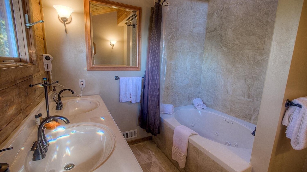 Photo of Bathroom in Kings Beach