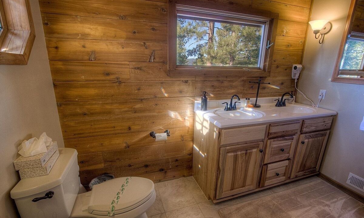 Photo of Bathroom in Kings Beach