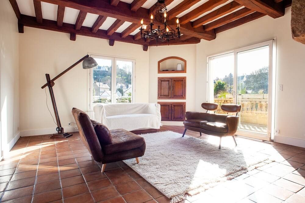 Photo of Livingroom in Binic-Etables-sur-Mer