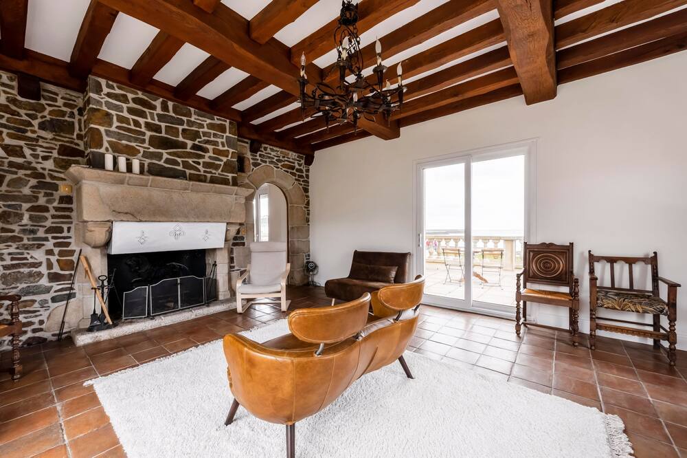 Photo of Livingroom in Binic-Etables-sur-Mer