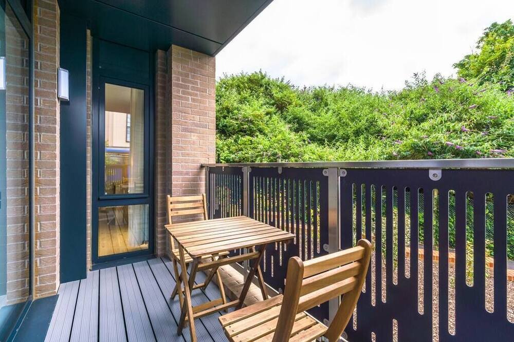 Photo of Outdoor in Redhill