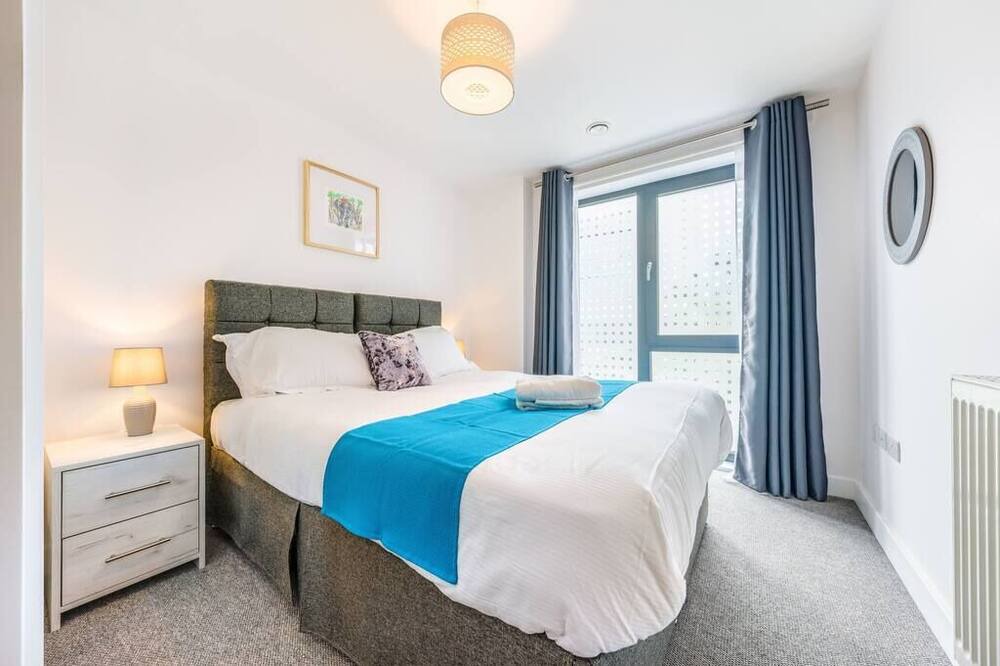 Photo of Bedroom in Redhill