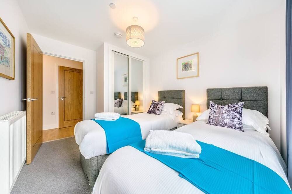 Photo of Bedroom in Redhill