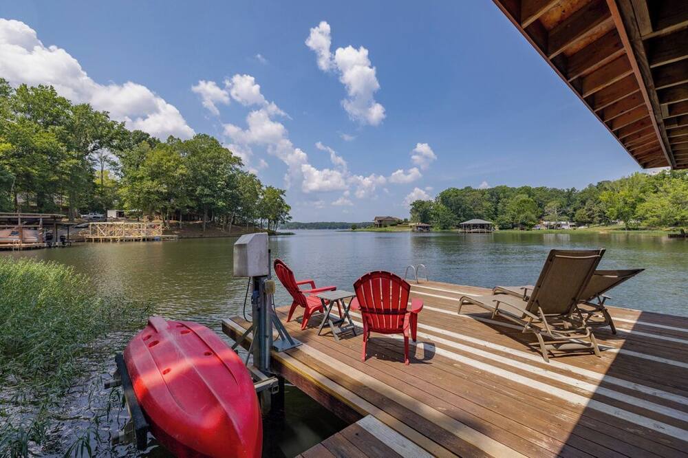 Photo of Outdoor in Hillcrest Point