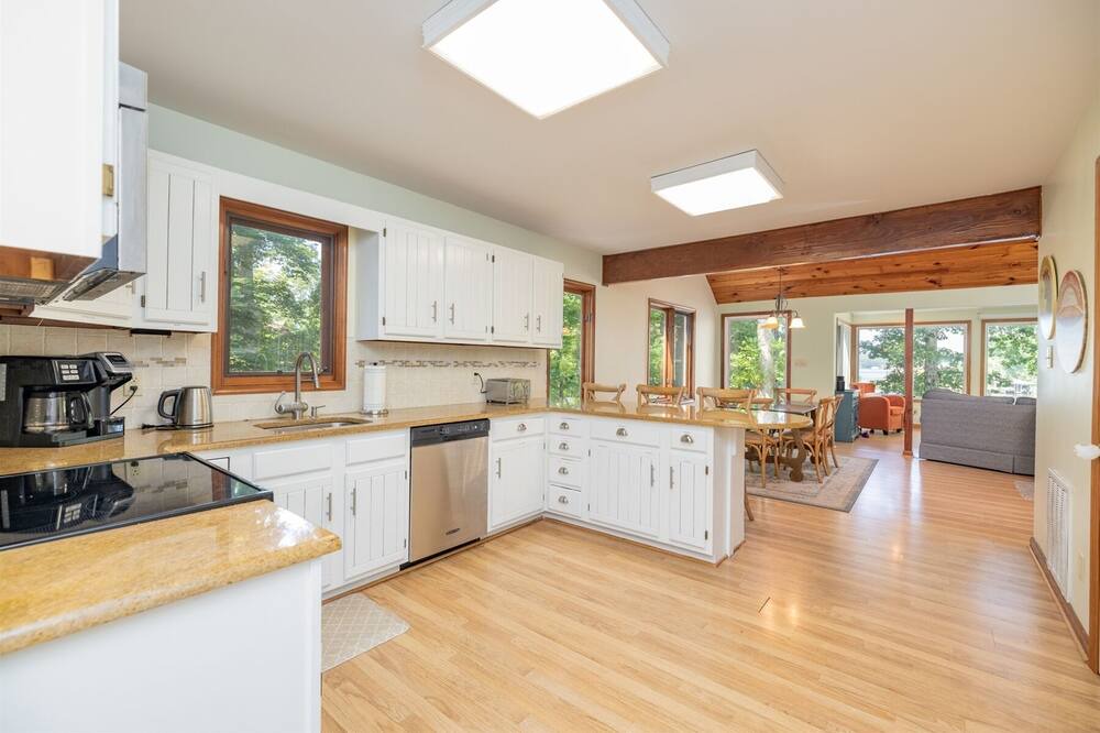 Photo of Kitchen in Hillcrest Point