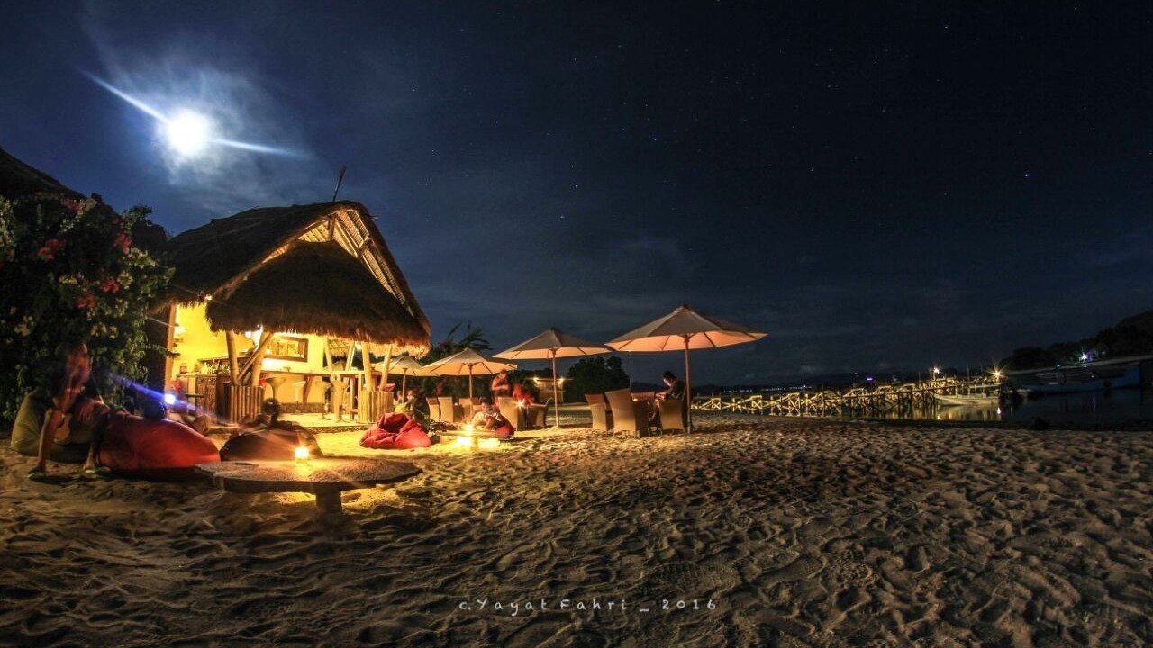 Photo of Others in Komodo