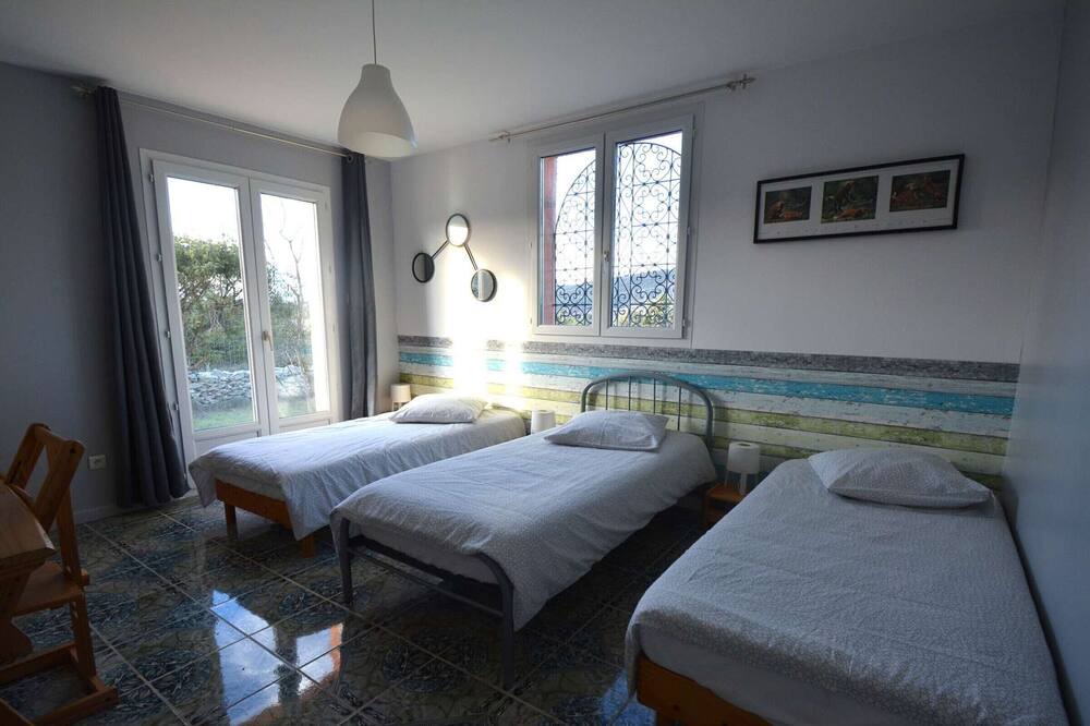 Photo of Bedroom in Saint-Remeze
