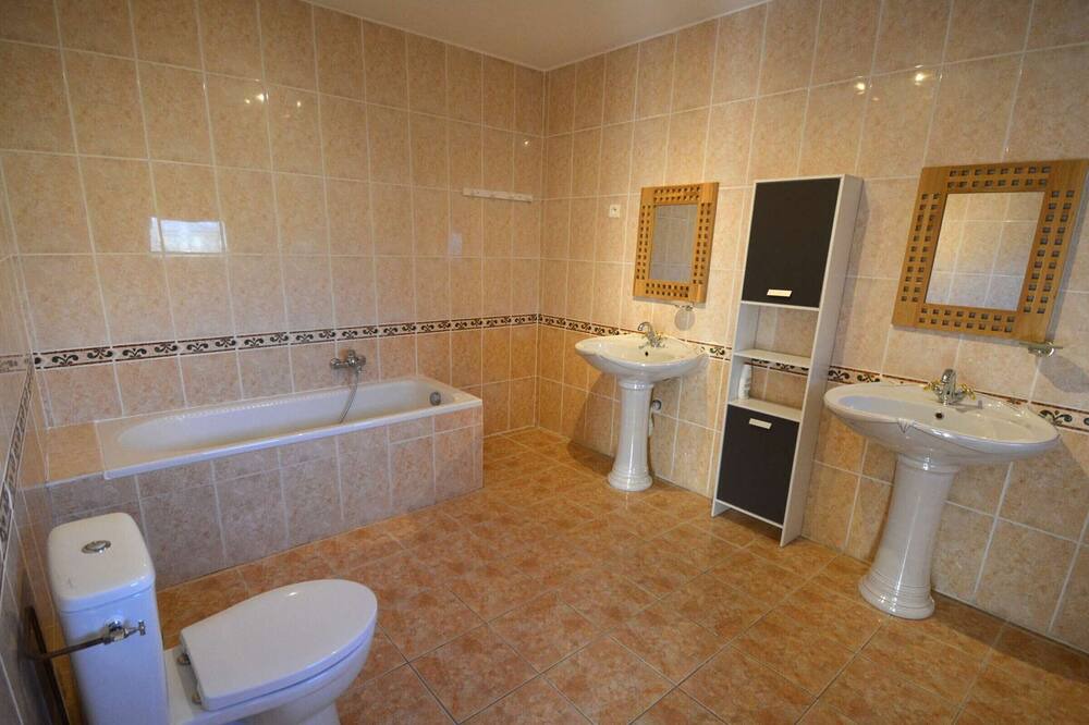 Photo of Bathroom in Saint-Remeze