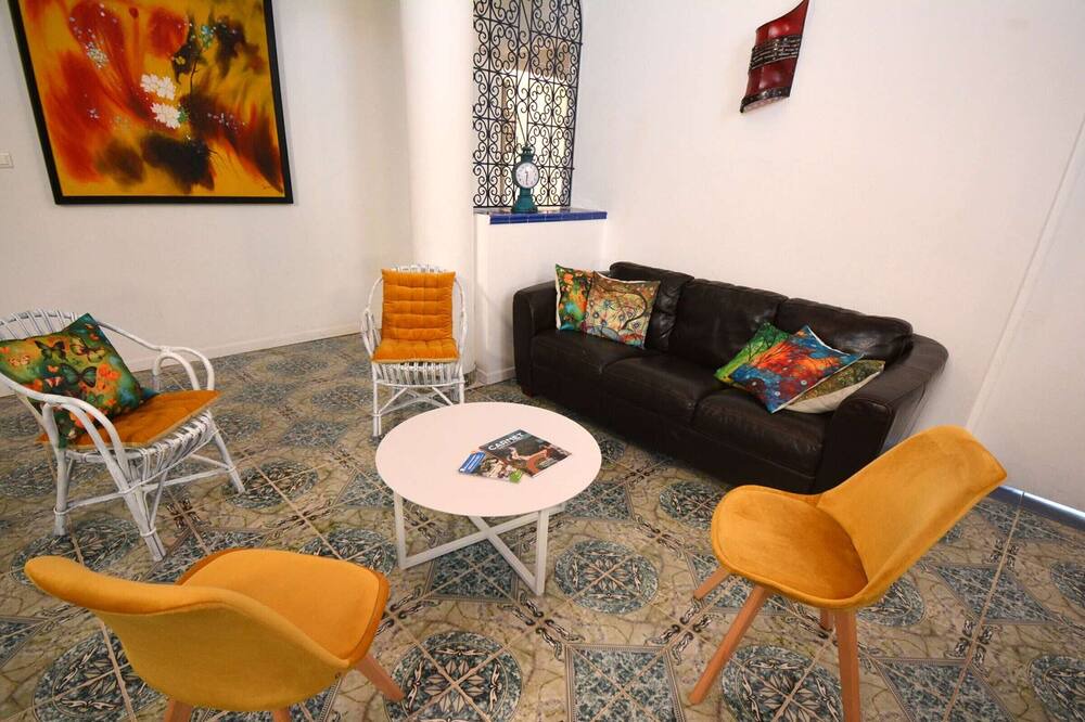Photo of Livingroom in Saint-Remeze