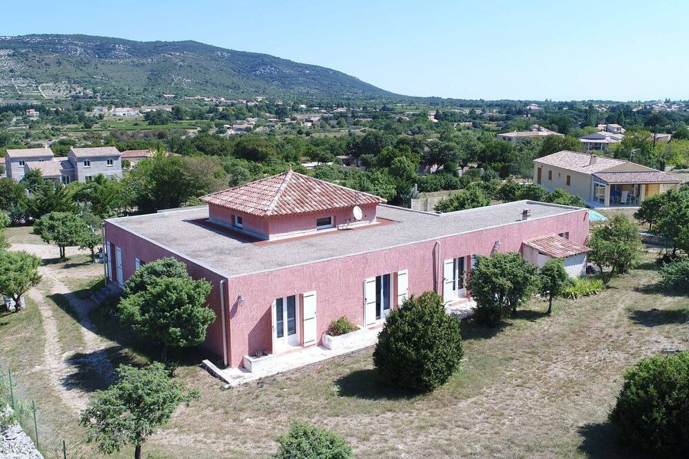 Photo of Outdoor in Saint-Remeze