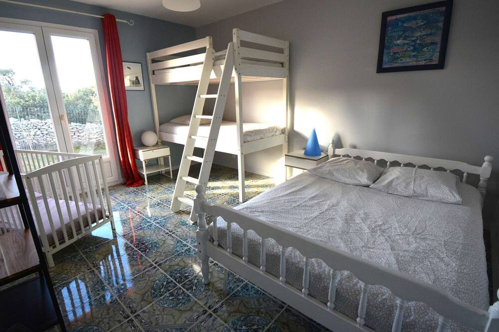 Photo of Bedroom in Saint-Remeze