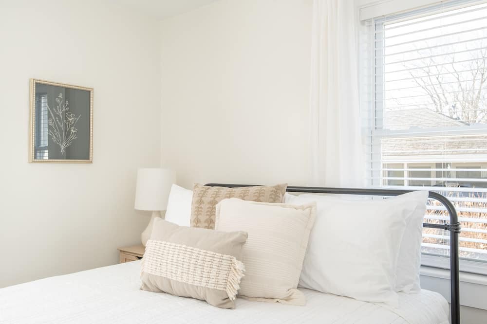 Photo of Bedroom in Quarryville
