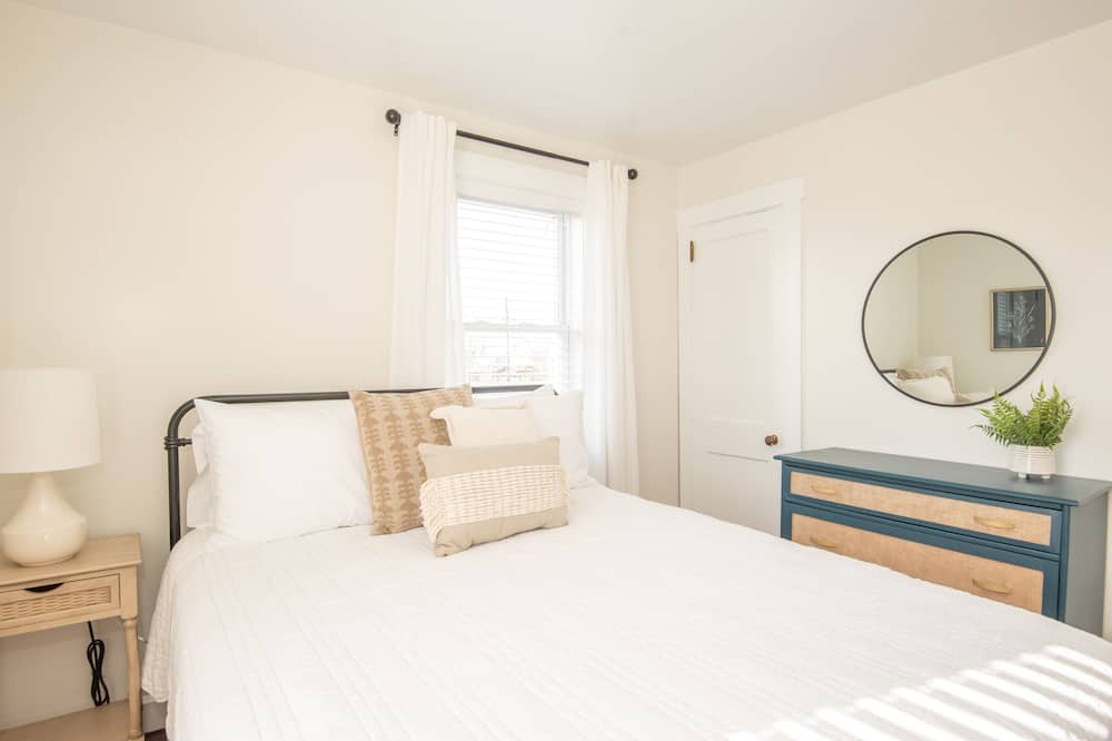 Photo of Bedroom in Quarryville